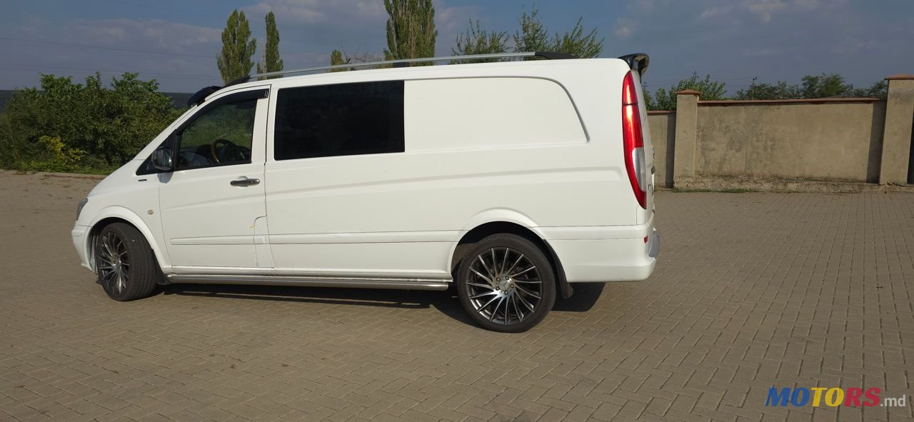 2014' Mercedes-Benz Vito photo #2