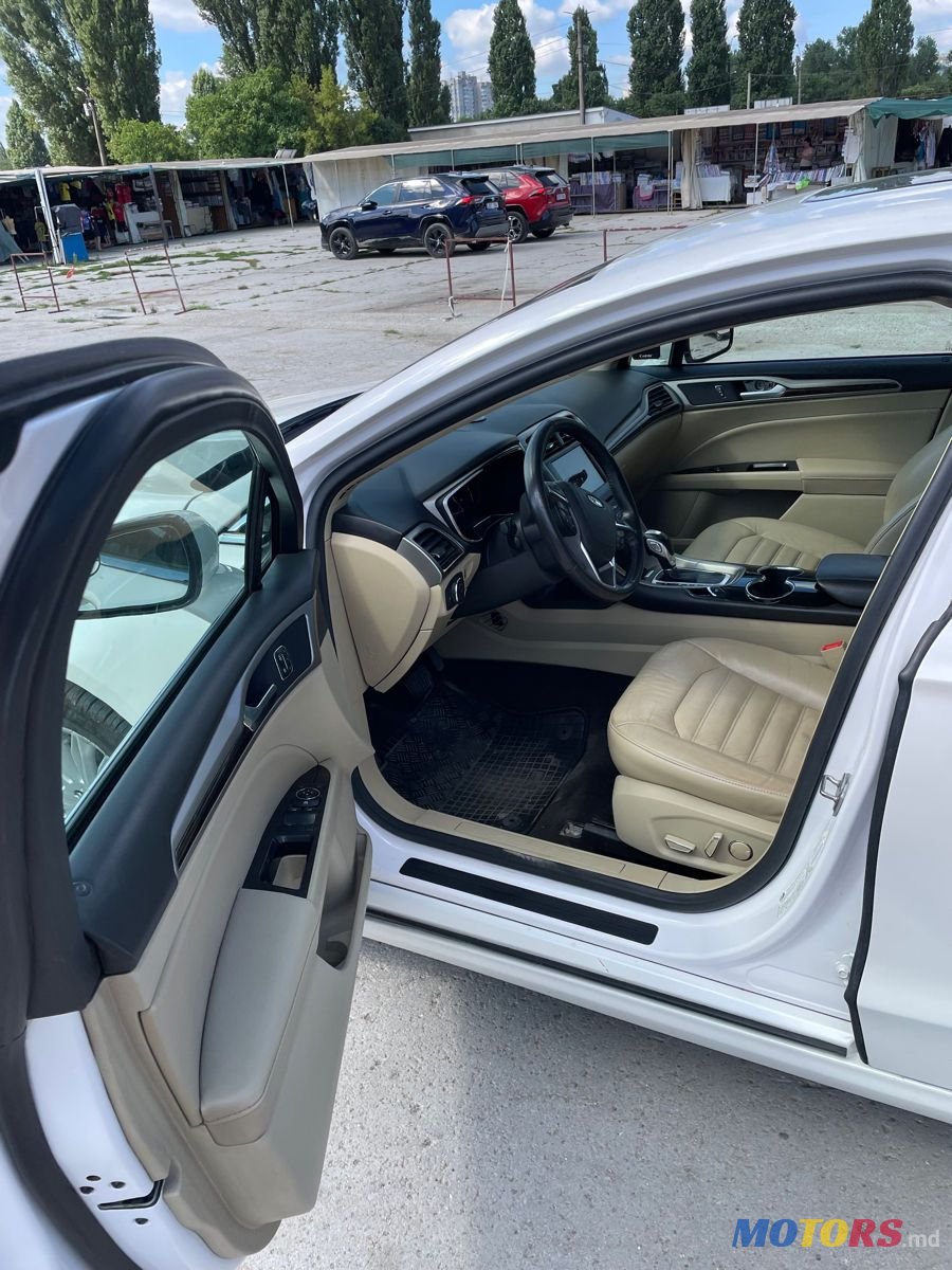 2016' Ford Fusion photo #6