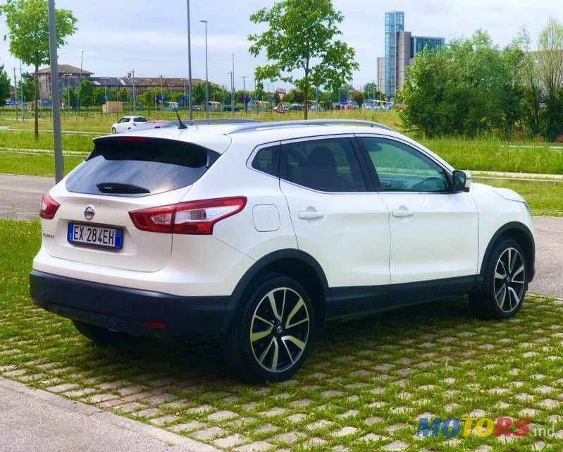 2014' Nissan Qashqai photo #3