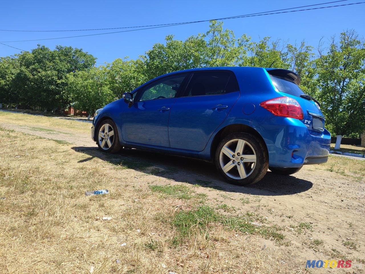 2010' Toyota Auris photo #6