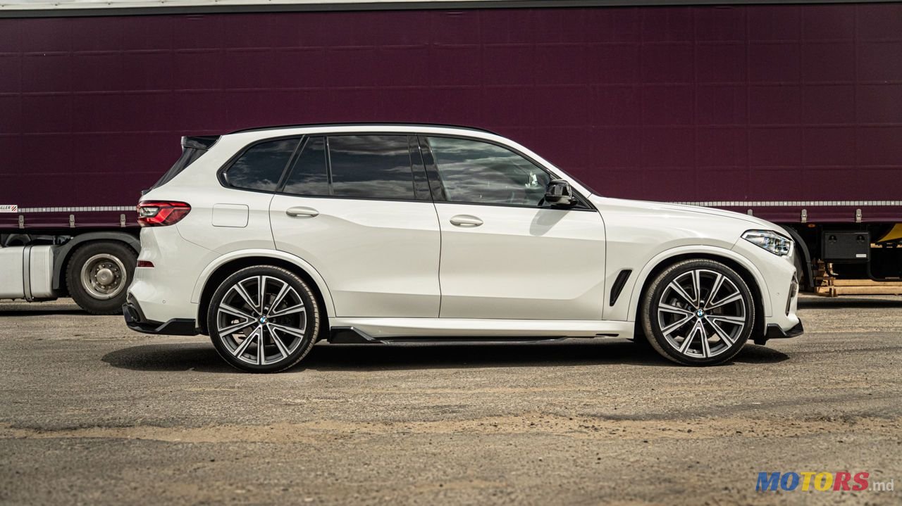 2019' BMW X5 photo #4