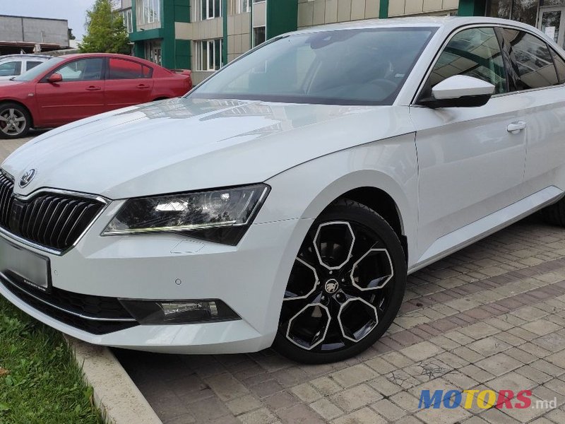 2016' Skoda Superb photo #1