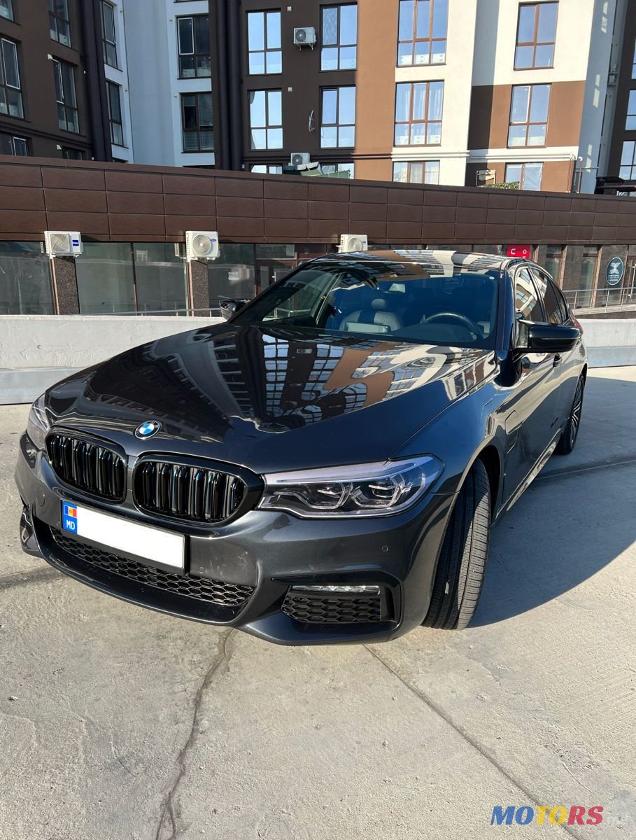2018' BMW 5 Series photo #3