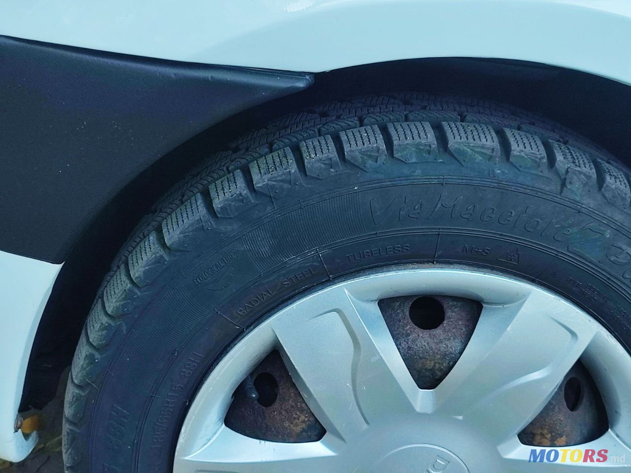 2008' Dacia Logan photo #3