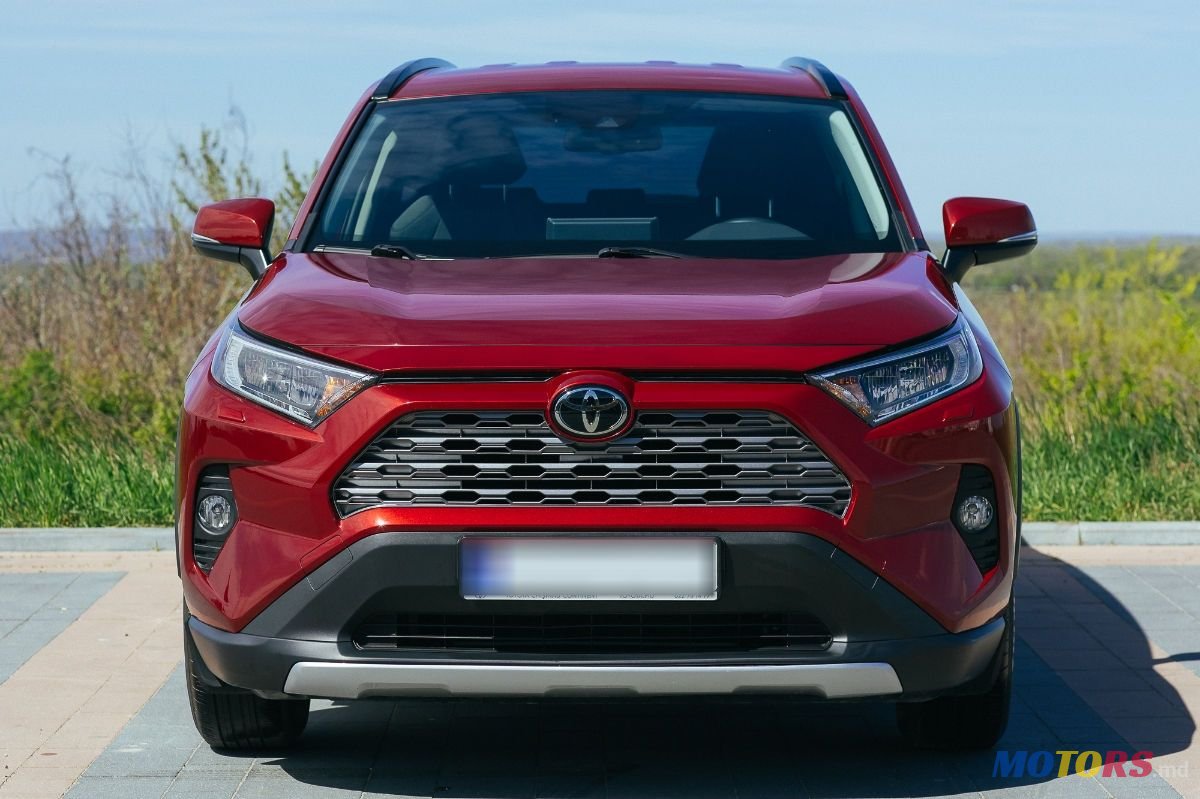 2021' Toyota RAV4 photo #6