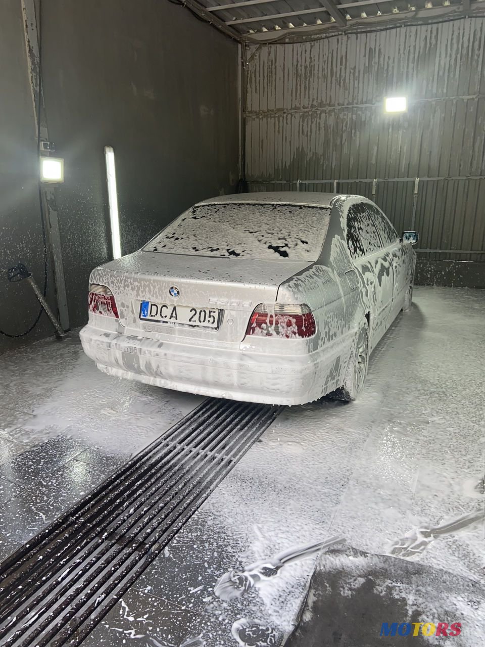 2001' BMW 5 Series photo #2