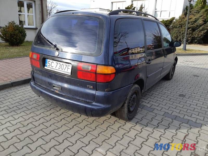 1999' Volkswagen Sharan photo #4
