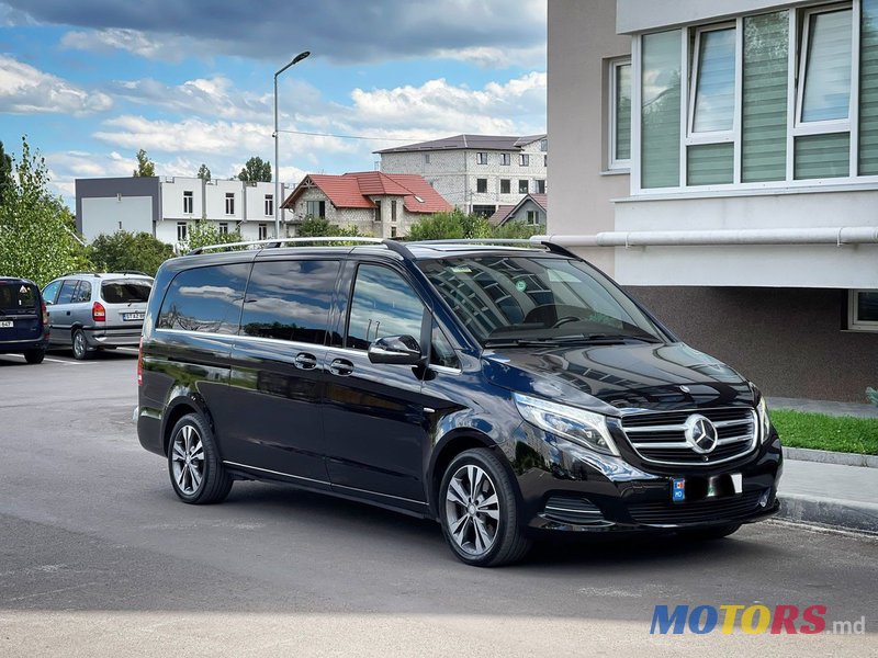 2015' Mercedes-Benz V Класс photo #3