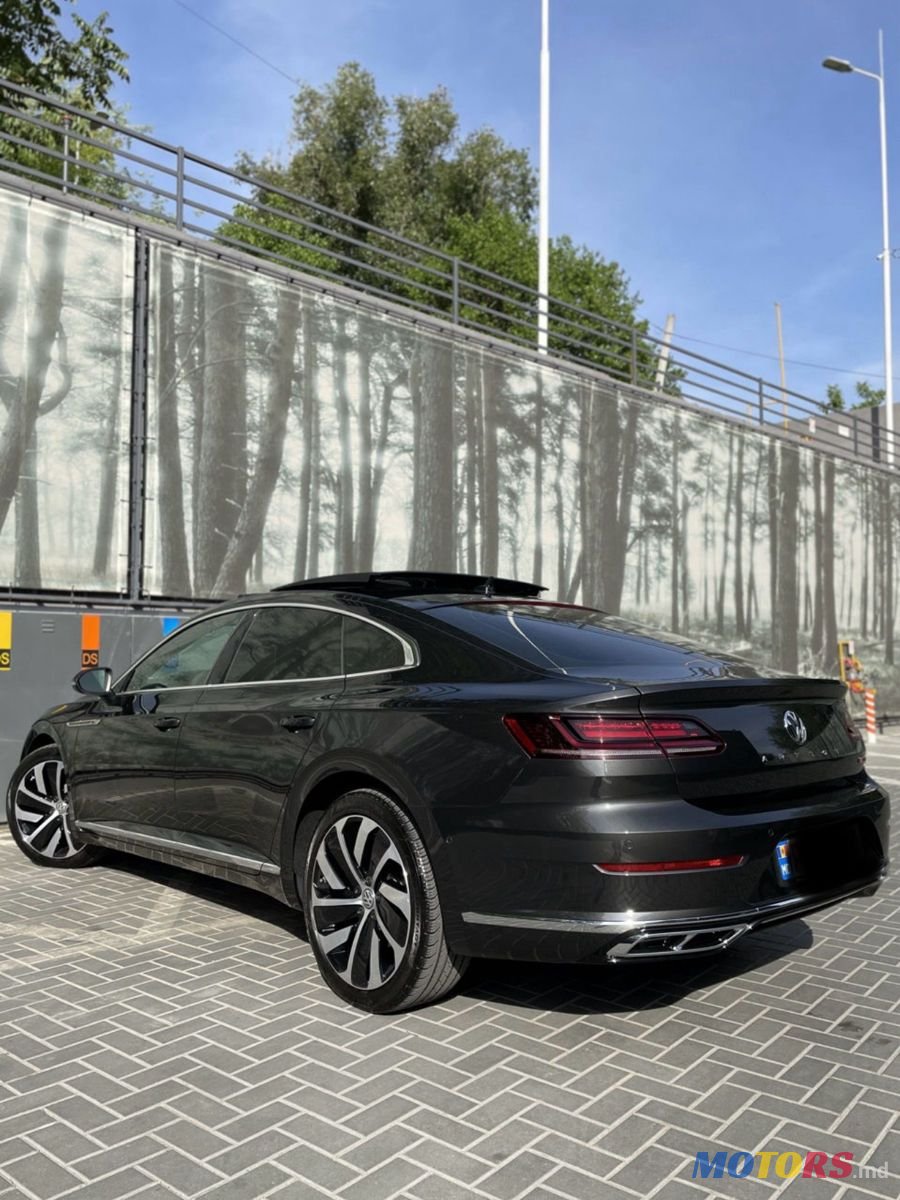 2019' Volkswagen Arteon photo #3
