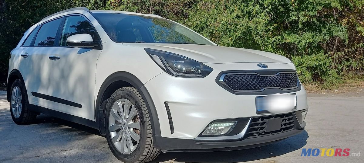 2017' Kia Niro photo #1
