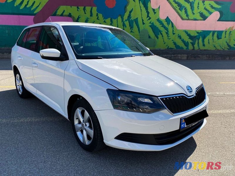 2016' Skoda Fabia photo #2