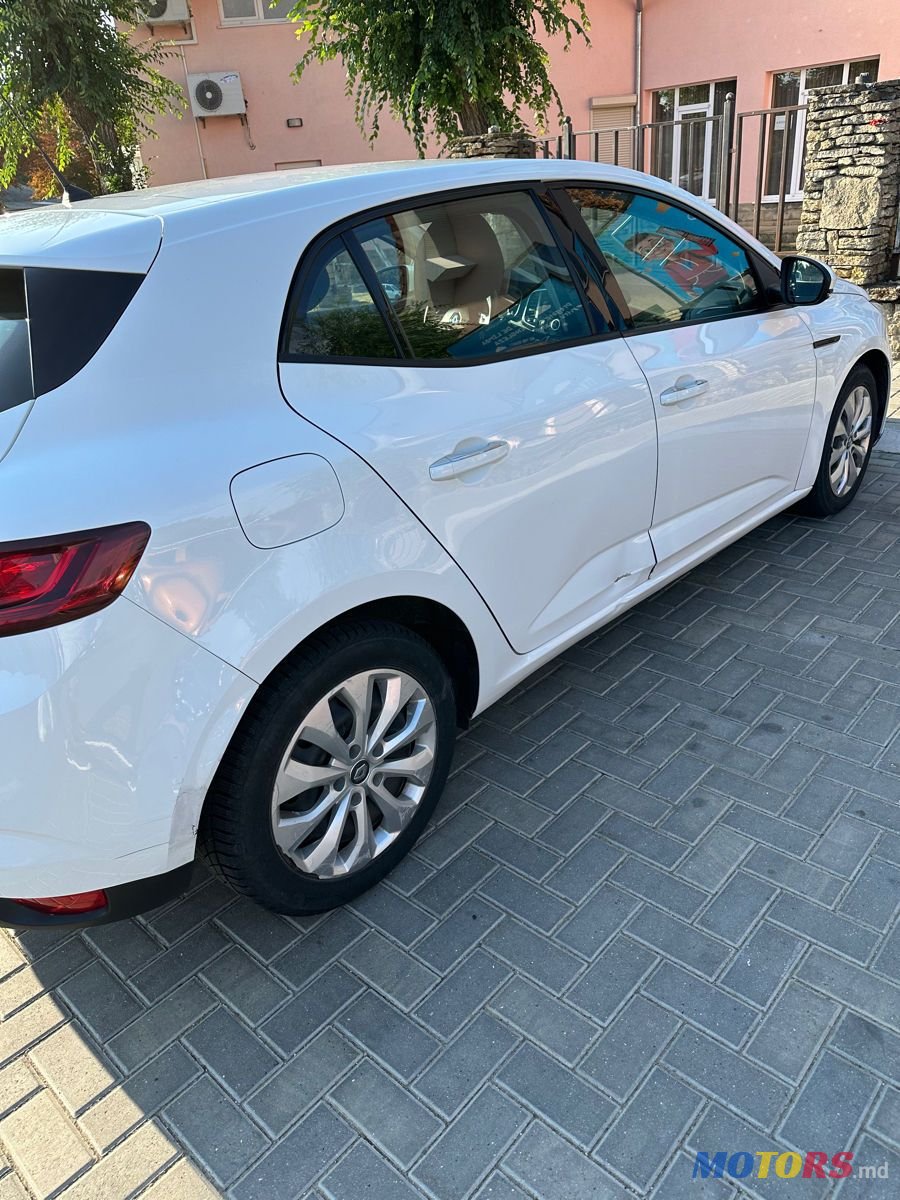 2016' Renault Megane photo #4
