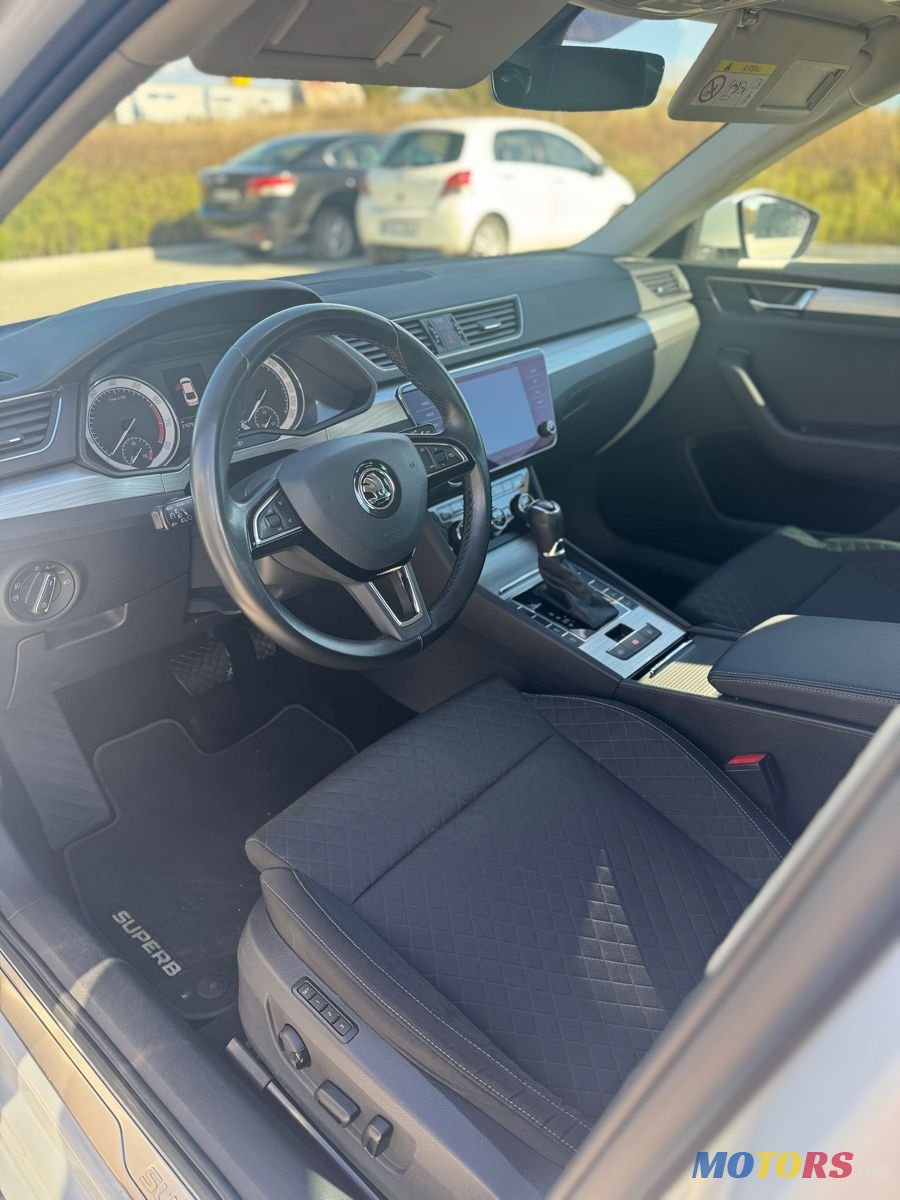 2019' Skoda Superb photo #6