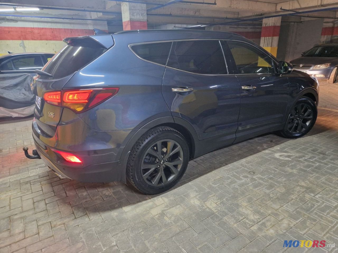 2016' Hyundai Santa Fe photo #5