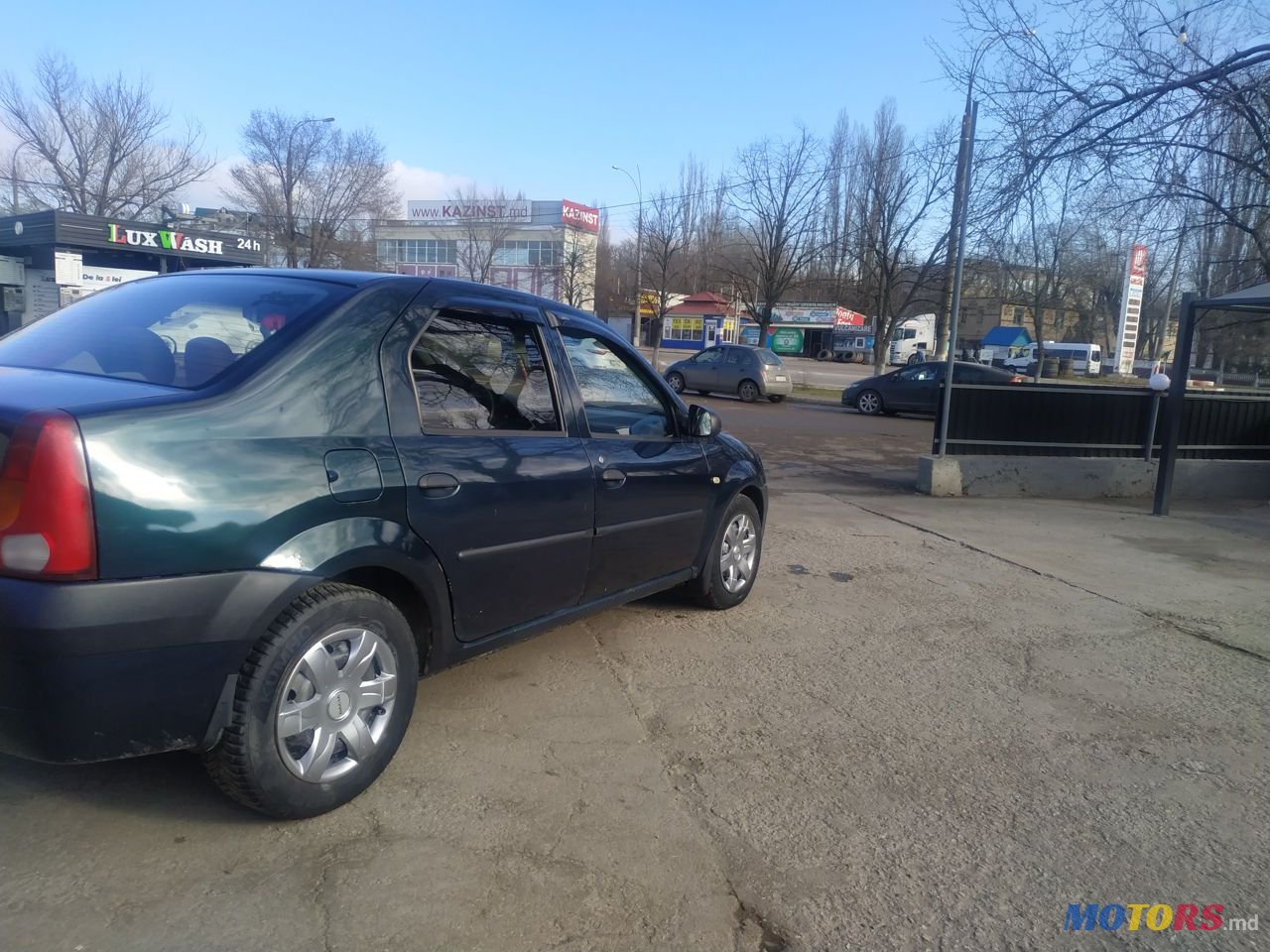 2006' Dacia Logan photo #2