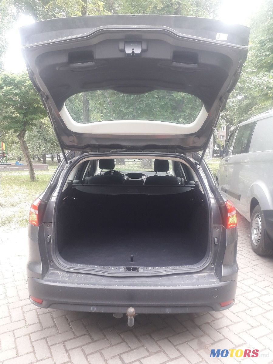 2015' Ford Focus photo #3