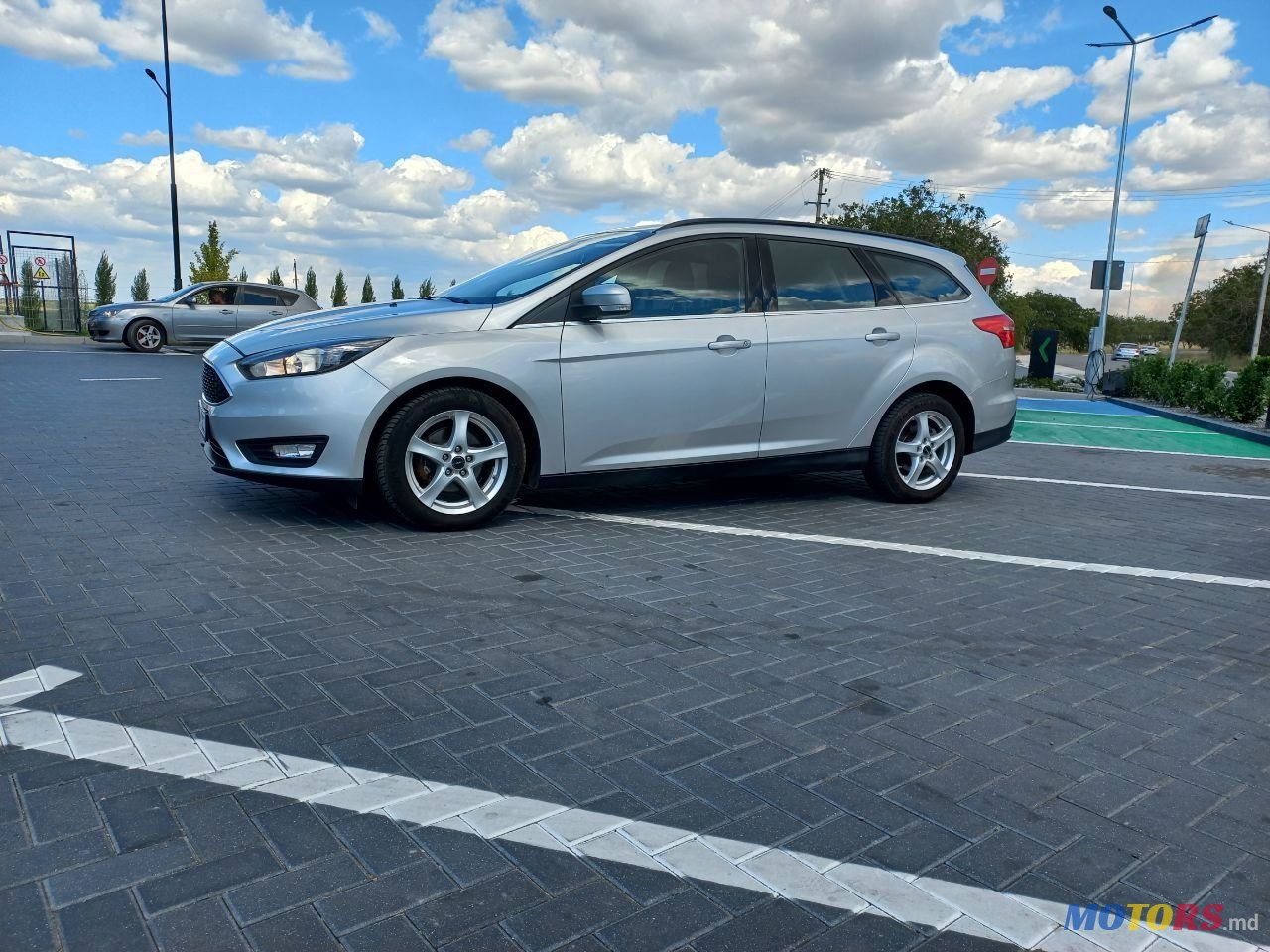 2017' Ford Focus photo #3