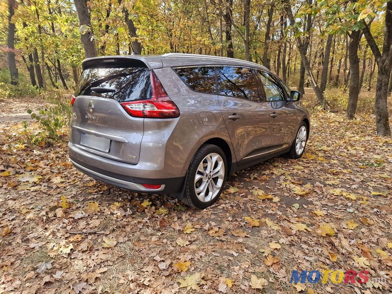 2017' Renault Grand Scenic photo #4