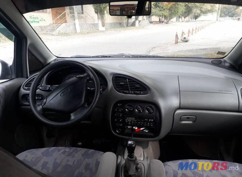 1998' Ford Galaxy photo #2