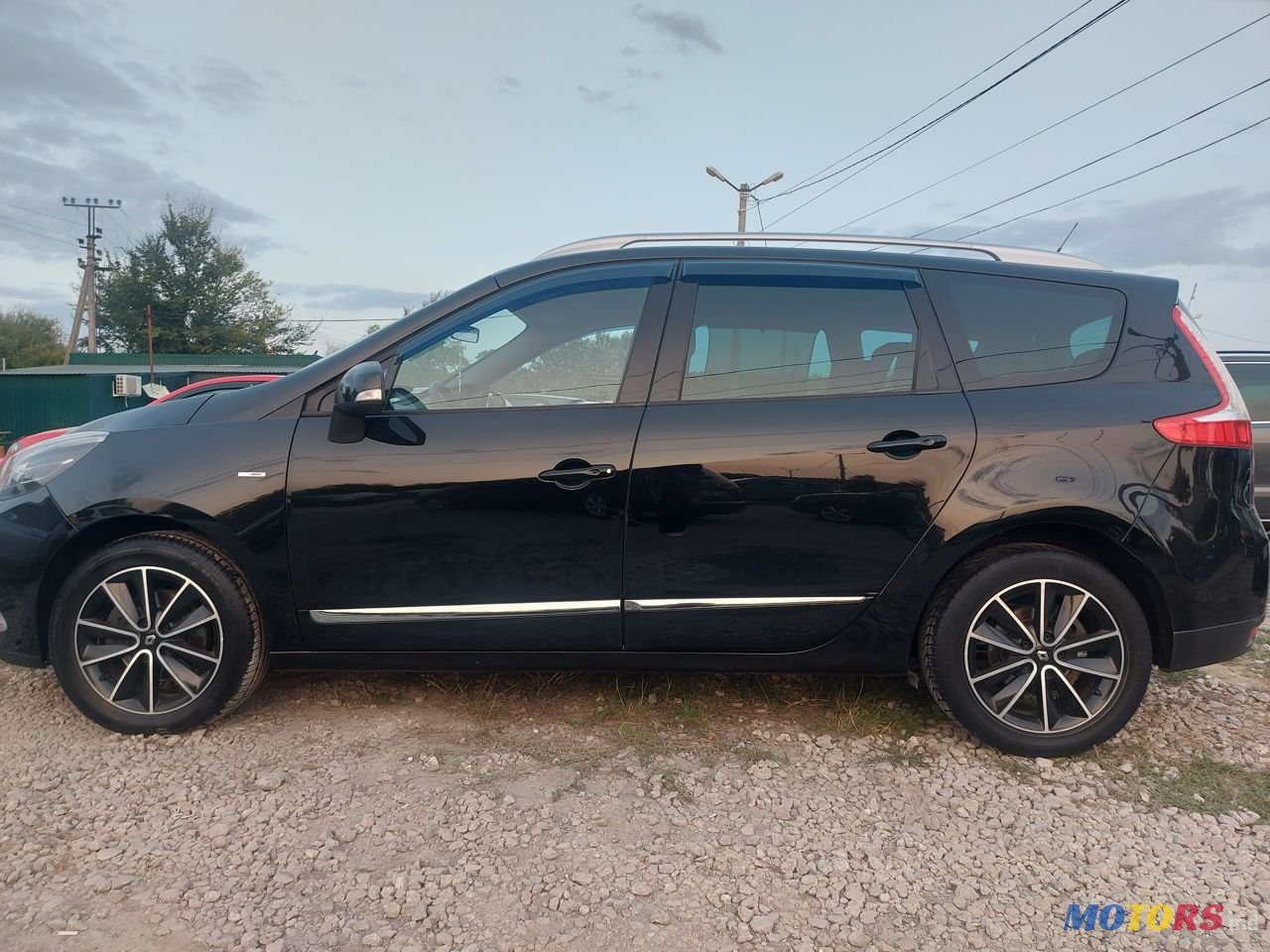 2014' Renault Grand Scenic photo #6