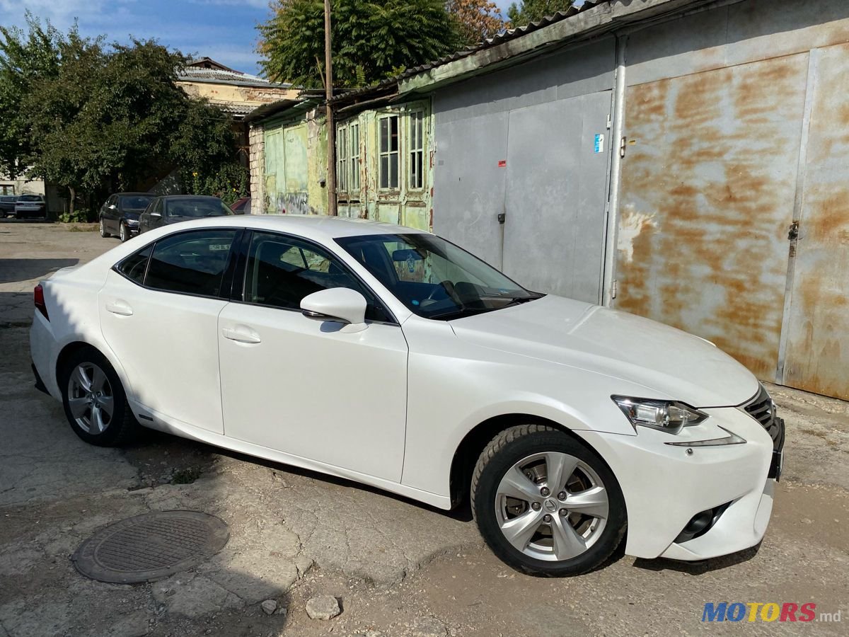 2014' Lexus Is Series photo #4