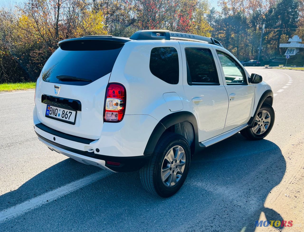 2015' Dacia Duster photo #3
