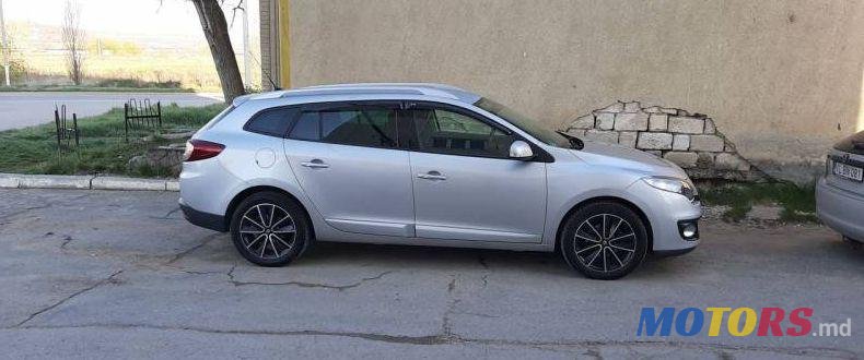 2012' Renault Megane photo #1