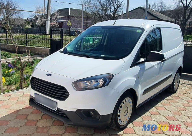 2018' Ford Transit Courier photo #1