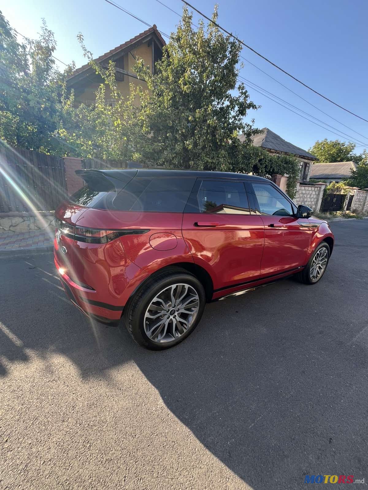 2019' Land Rover Range Rover Evoque photo #3
