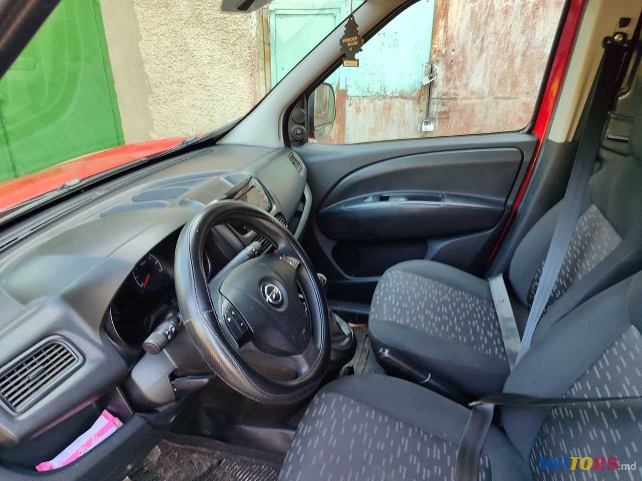 2012' Opel Combo photo #1