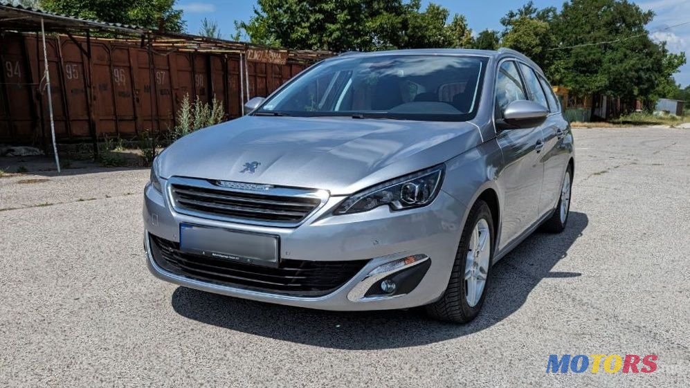 2015' Peugeot 308 photo #1