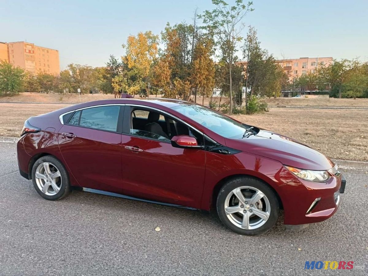 2016' Chevrolet Volt photo #4