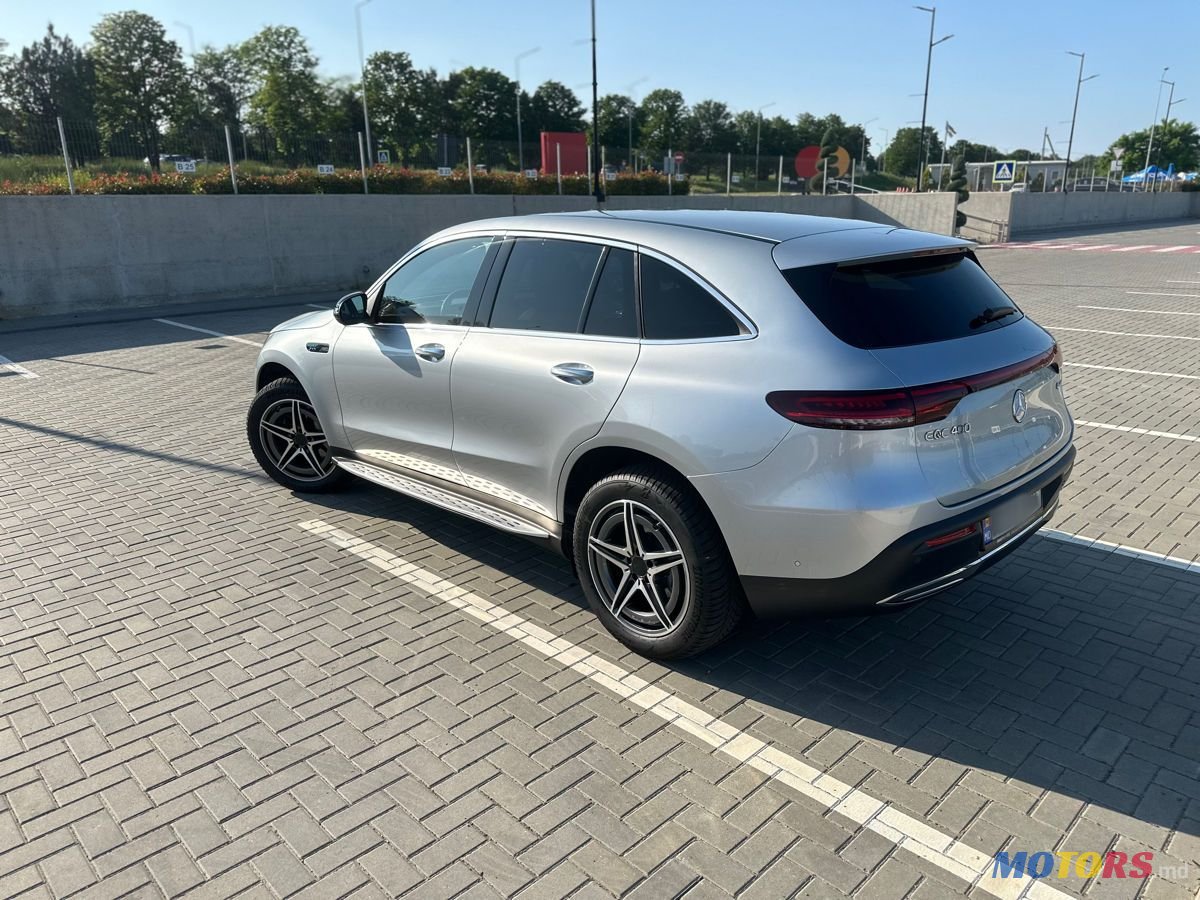 2019' Mercedes-Benz EQC photo #5