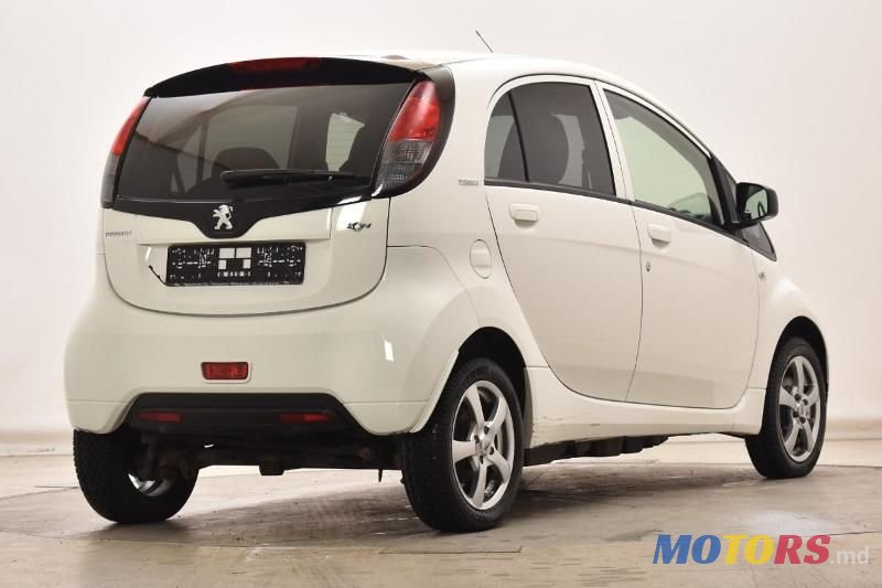 2016' Citroen C-Zero photo #3