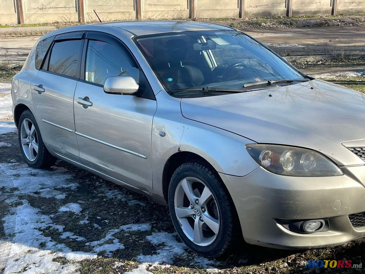2005' Mazda 3 photo #2