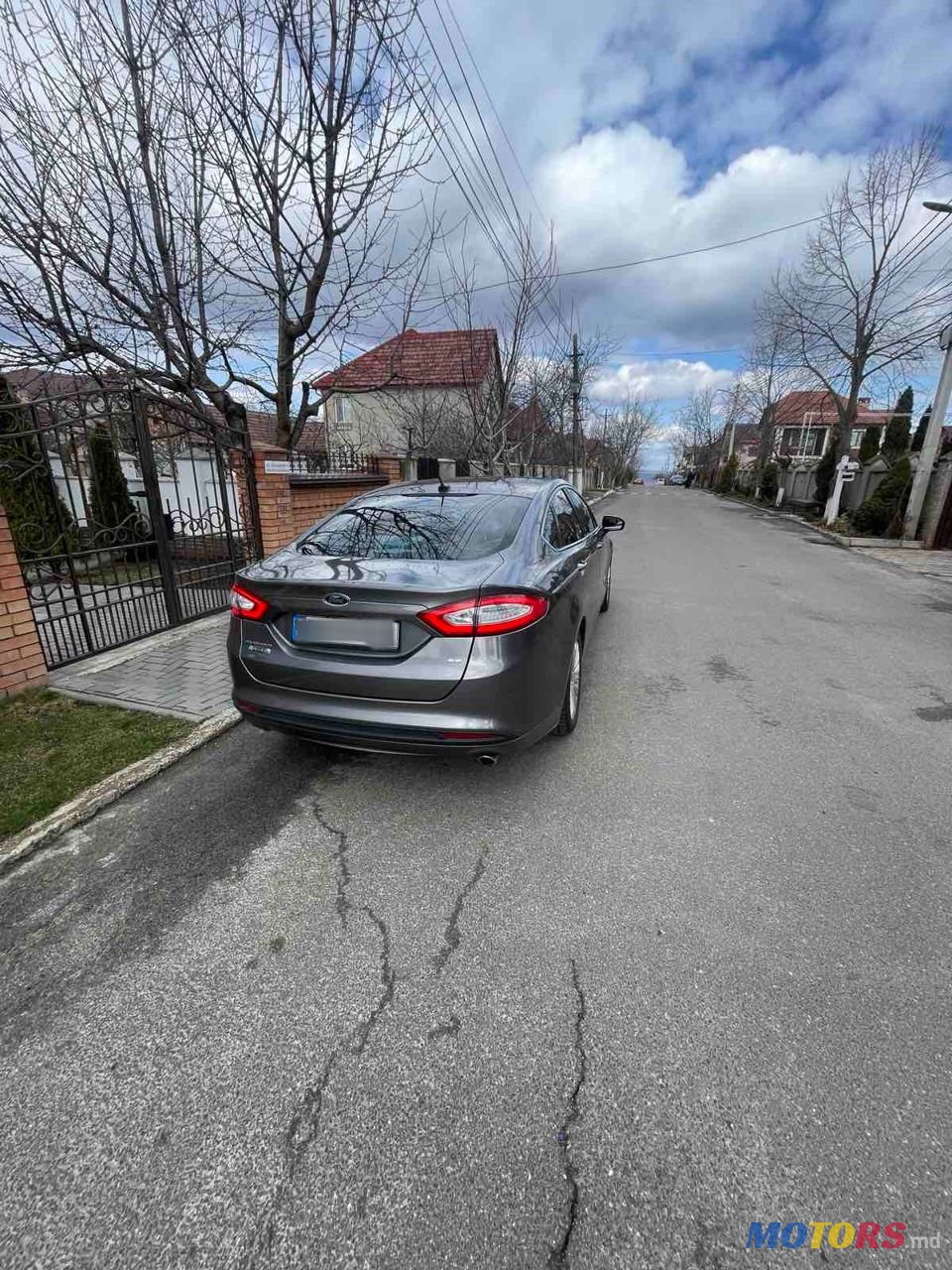 2013' Ford Fusion photo #3