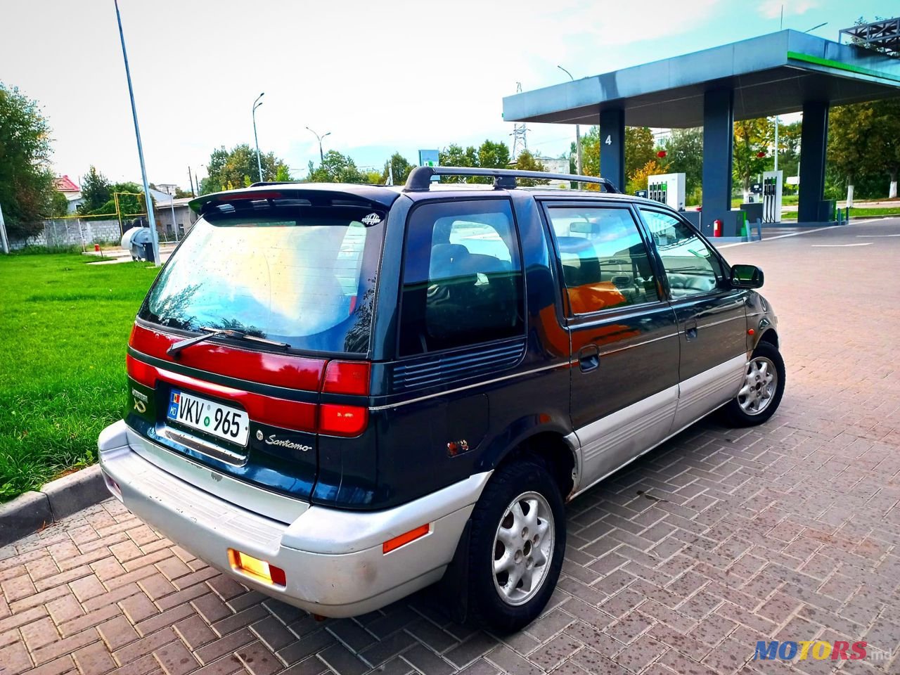 1999' Hyundai Santamo photo #2