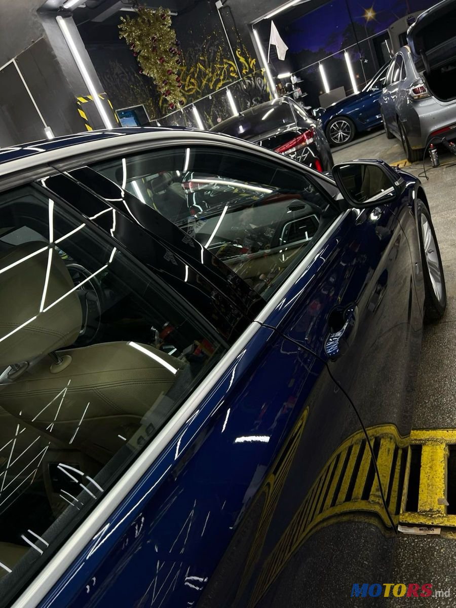 2017' BMW 3 Series photo #5