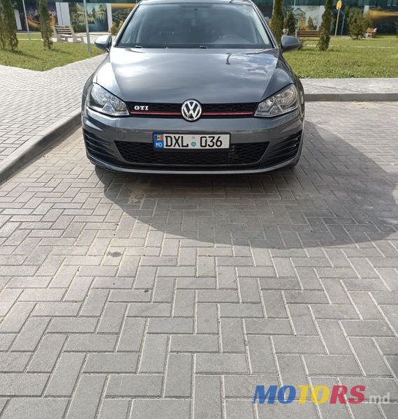 2015' Volkswagen Golf photo #1