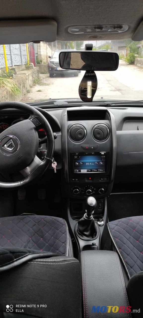 2015' Dacia Duster photo #2
