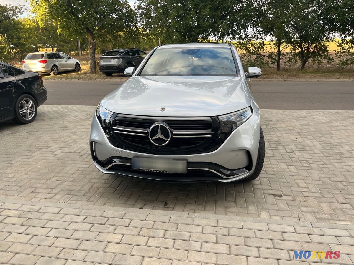2020' Mercedes-Benz EQC photo #1