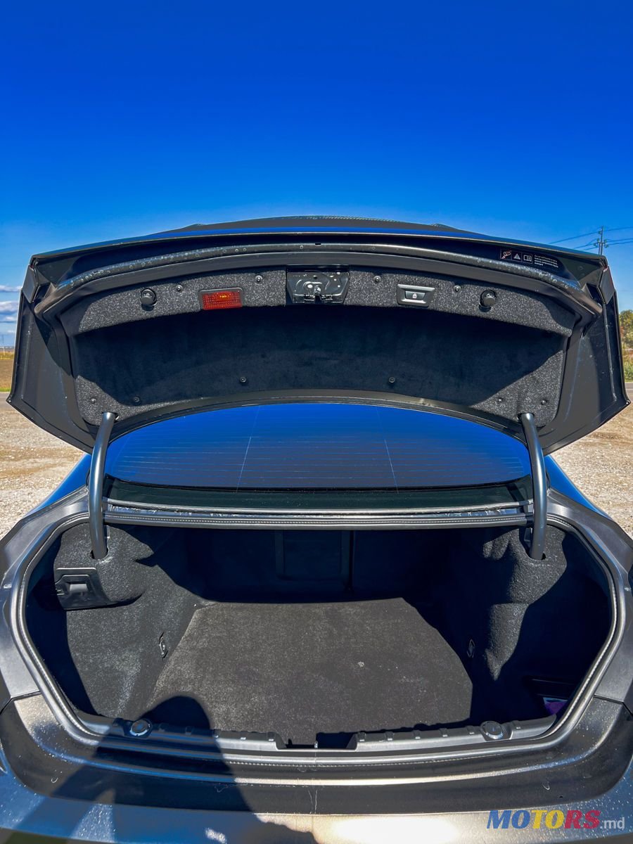 2015' BMW 6 Series photo #6