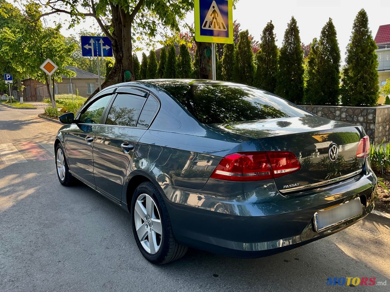 2012' Volkswagen Passat photo #4