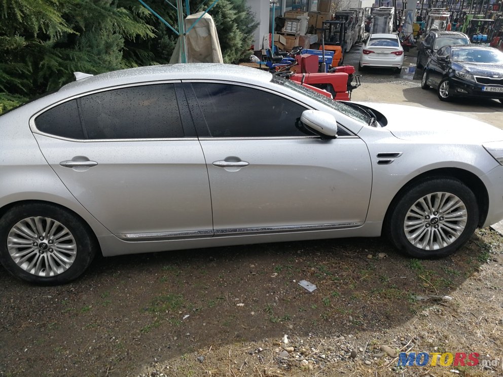 2013' Kia Cadenza photo #3