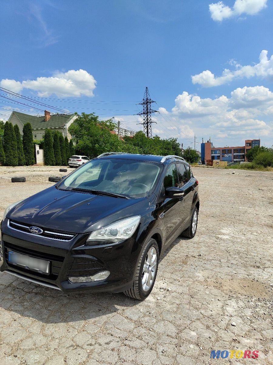 2013' Ford Kuga photo #4