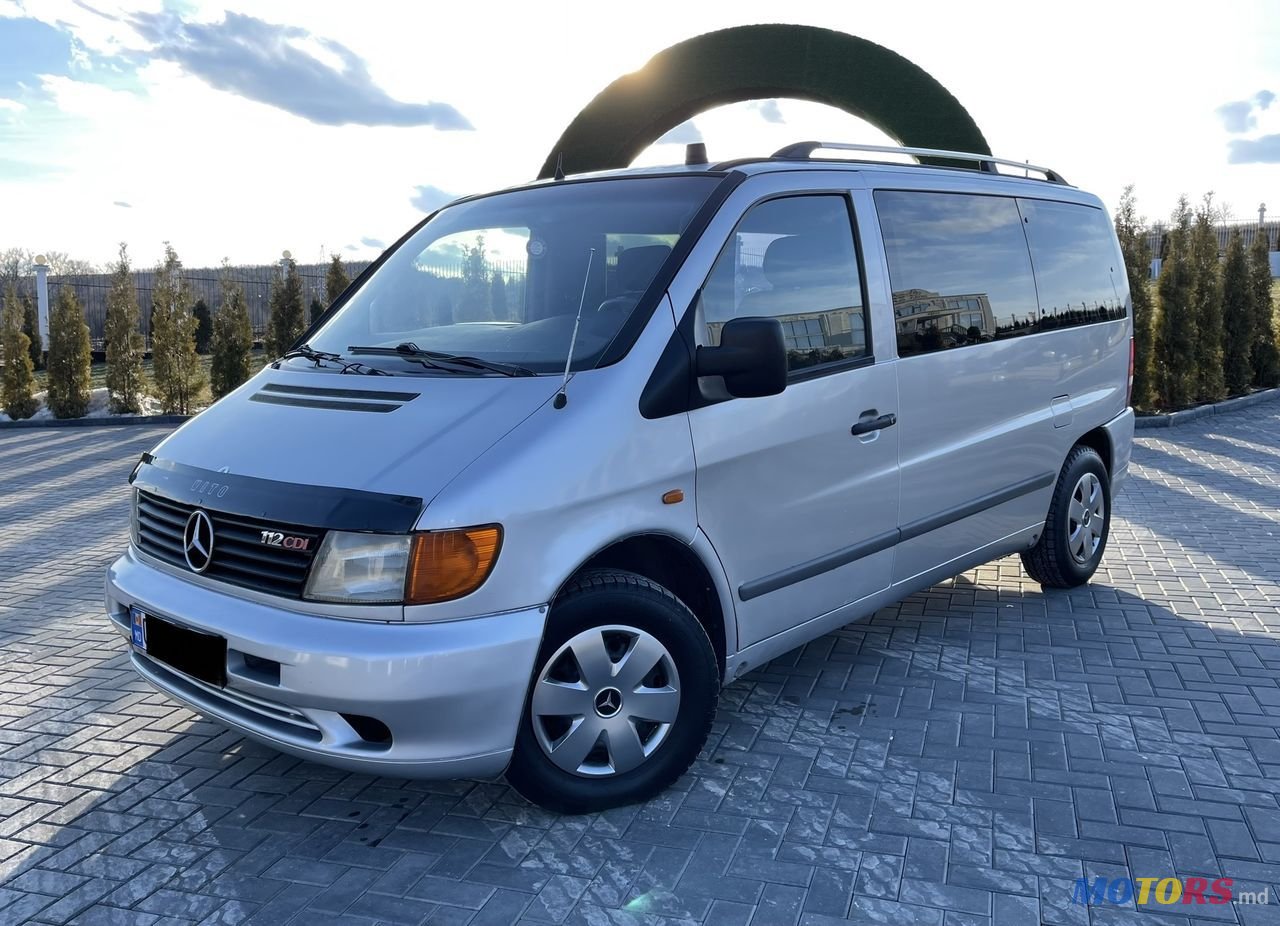 2002' Mercedes-Benz Vito photo #1