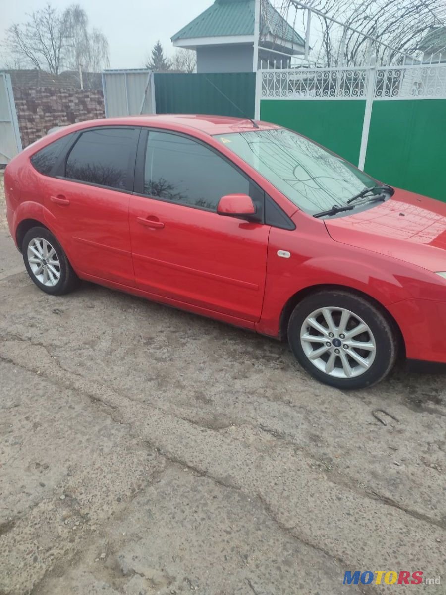 2006' Ford Focus photo #4