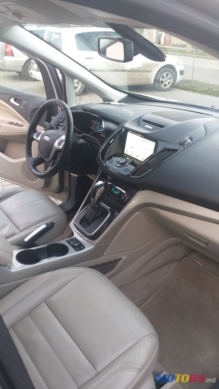 2015' Ford C-MAX photo #4