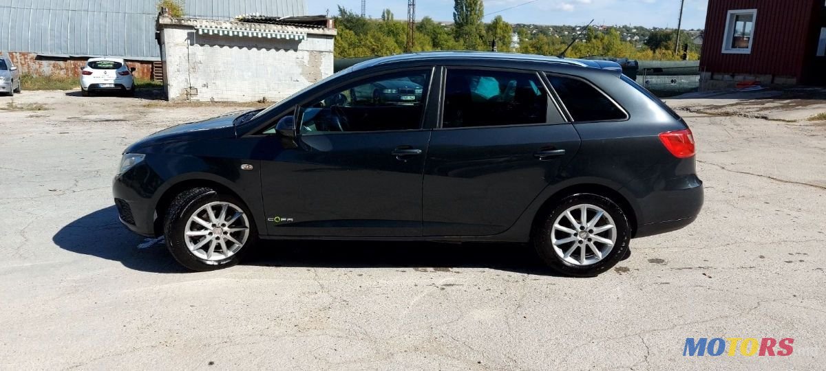 2011' SEAT Ibiza photo #5