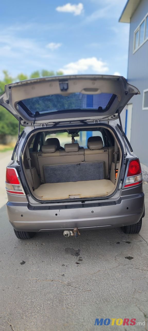 2005' Kia Sorento photo #3